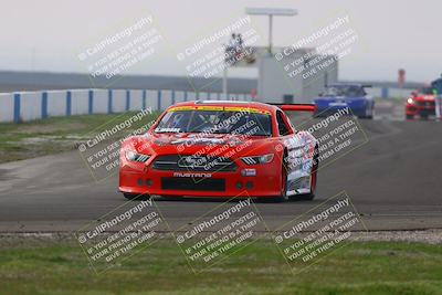 media/Jan-18-2026-CalClub SCCA (Sun) [[8bc6468723]]/Group 5 Race/Turn 1/